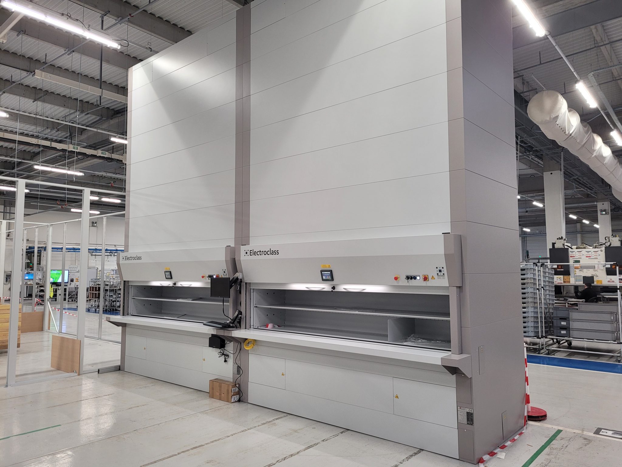 Rotating Vertical Storage Vertical rotary storage: operation and advantages