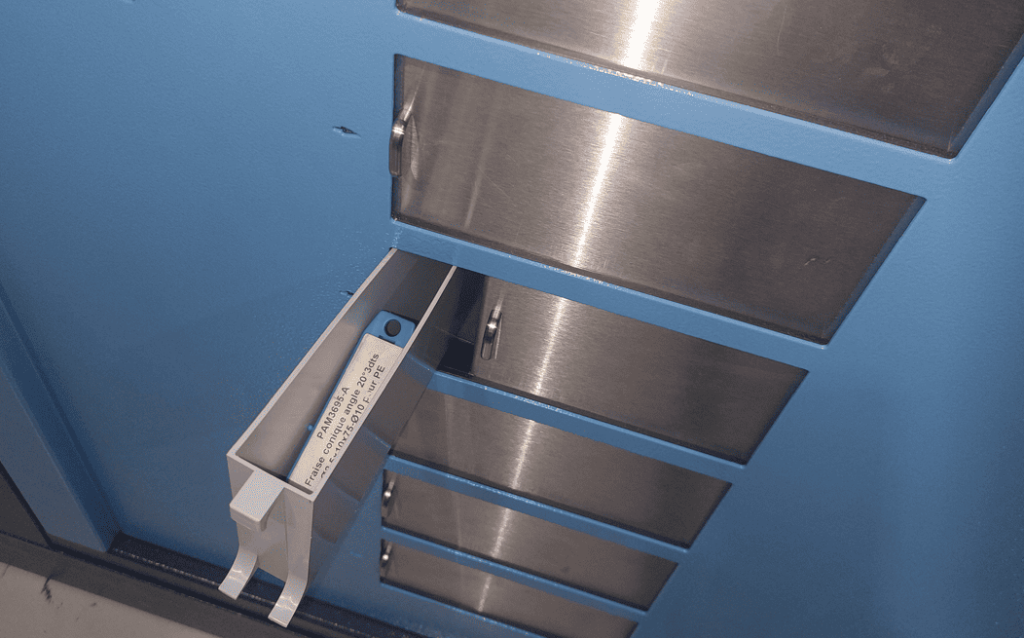 Distributeur d’outils coupants : organisation par poste ou utilisateur