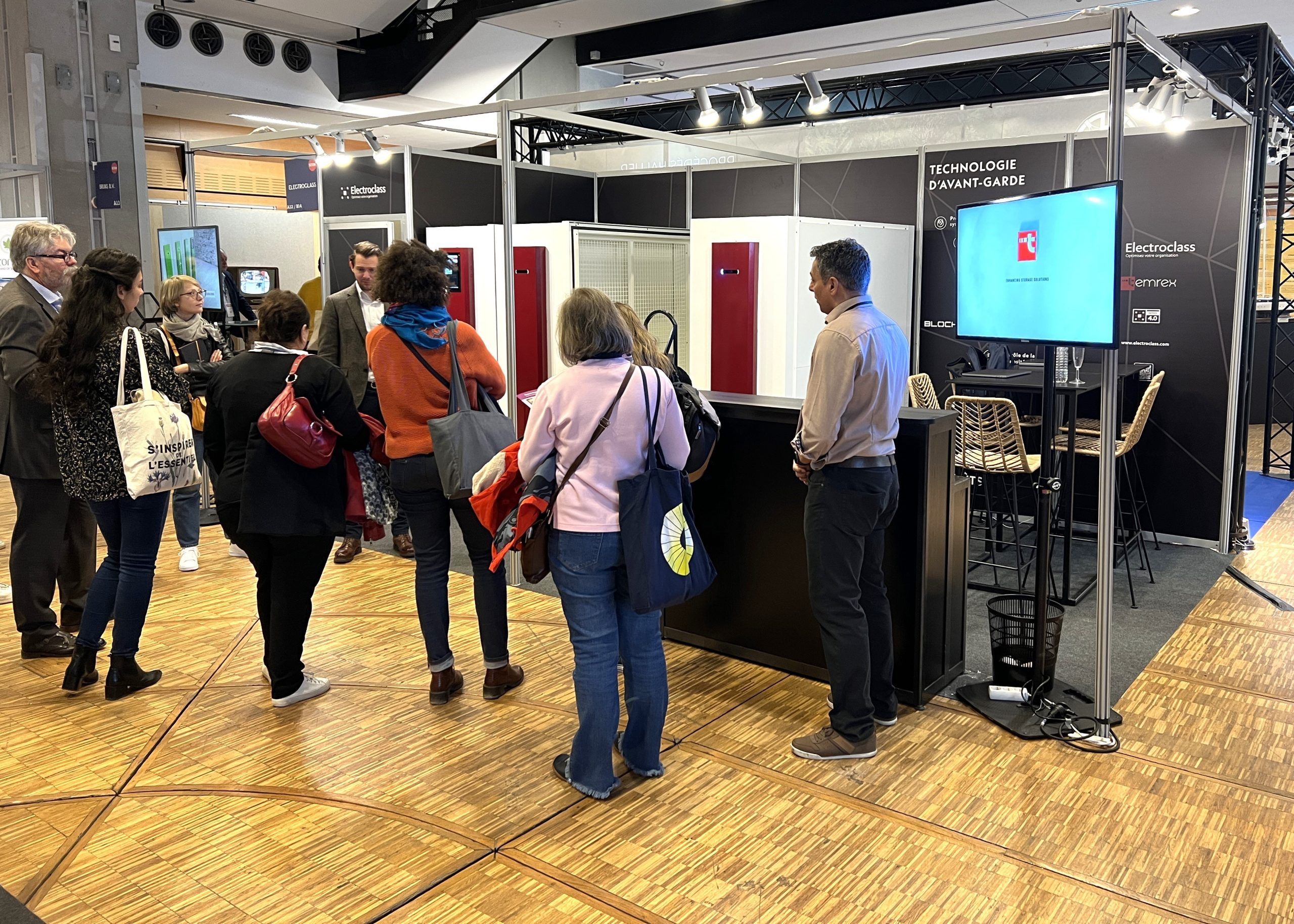 SITEM 2023: Electroclass presents its mobile shelving system